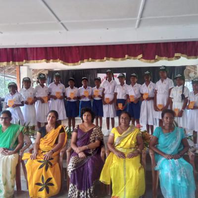 පරිසර නිල ලාංජන පැළදවීම